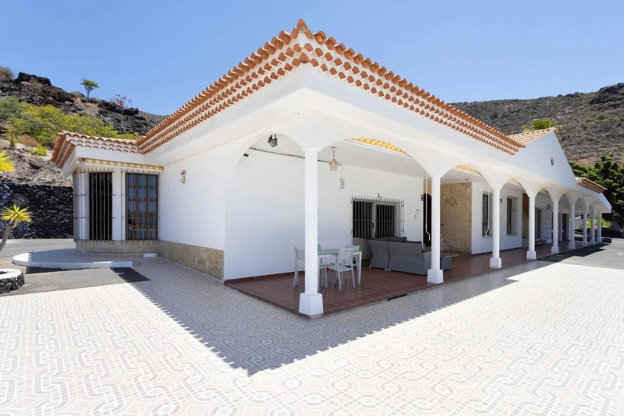 Villa Las Flores Acantilado de los Gigantes